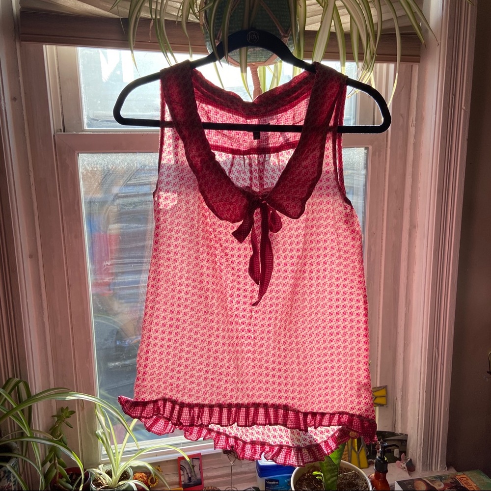 GAP pink/red patterned tank, size XS